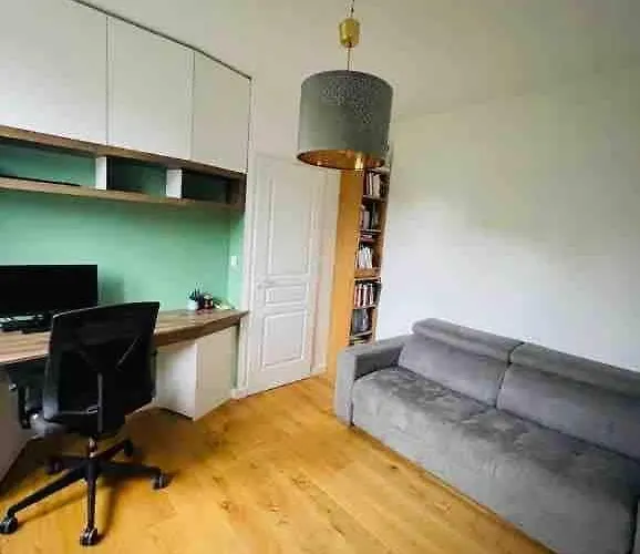 Demeure Familiale De Gamme 230m2 En Centre-ville De Tramway A 2 Min 10 Personnes 펜션 낭트