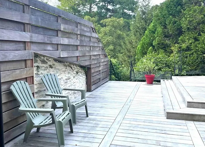 Demeure Familiale De Gamme 230m2 En Centre-ville De Tramway A 2 Min 10 Personnes 펜션