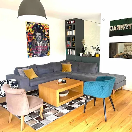 Demeure Familiale De Gamme 230m2 En Centre-ville De Tramway A 2 Min 10 Personnes *